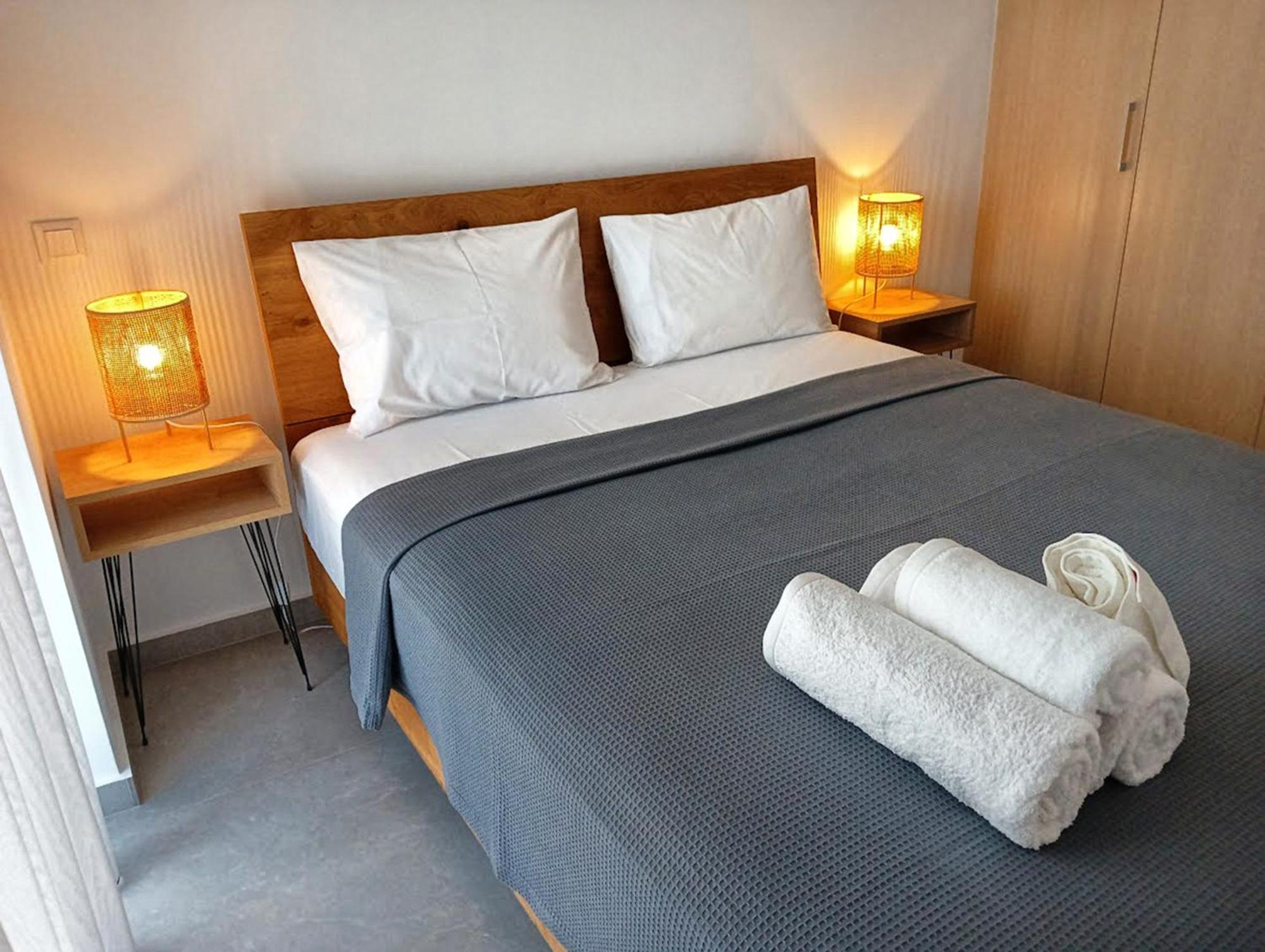 White Luxury Apartment 特里卡拉 外观 照片