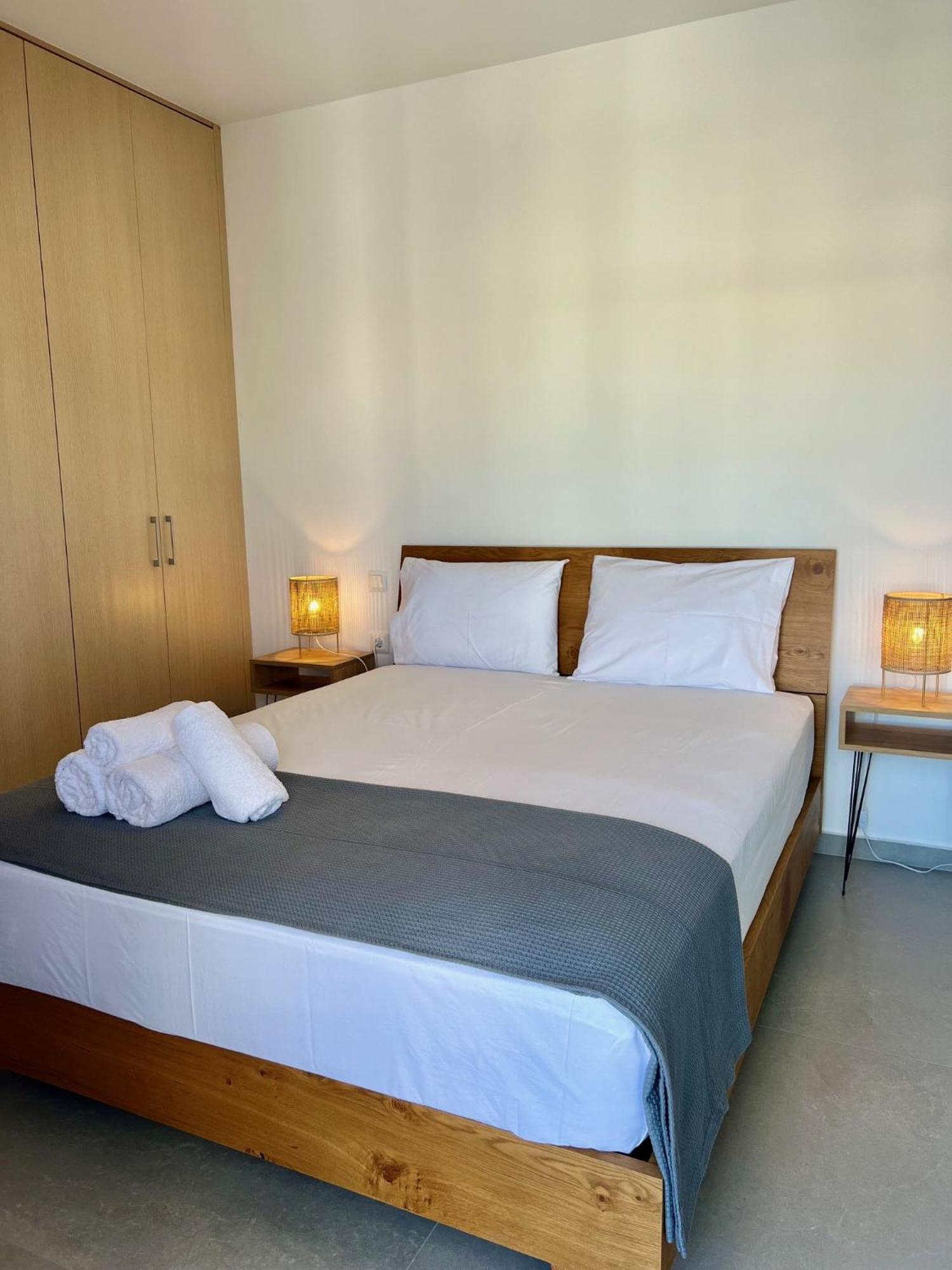 White Luxury Apartment 特里卡拉 外观 照片